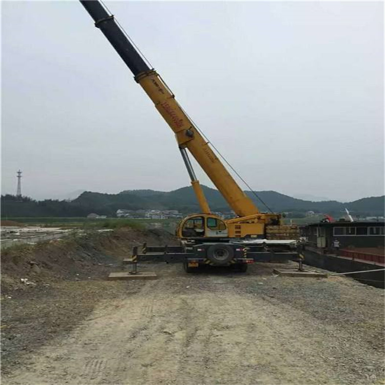 冠县重型吊车租赁费用